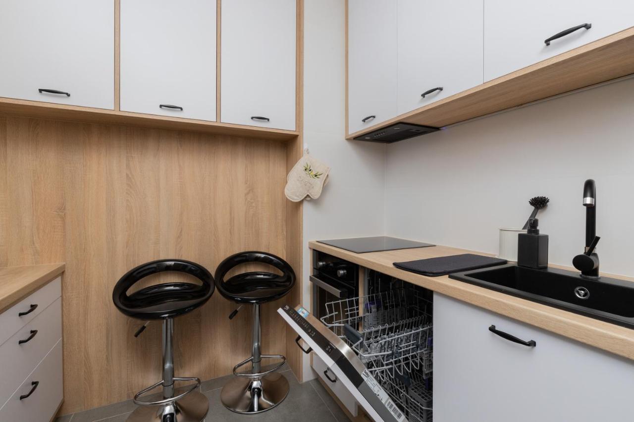 City Center Apartment Gdynia By Noclegi Renters Exterior foto